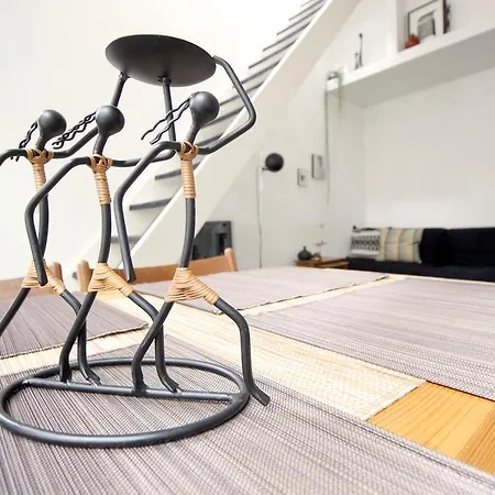 Bed & Breakfast Beautiful 2 Floor Vondelpark Apartment.