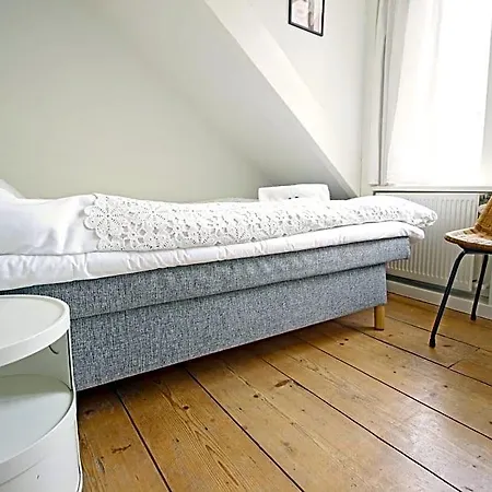 Beautiful 2 Floor Vondelpark Apartment.